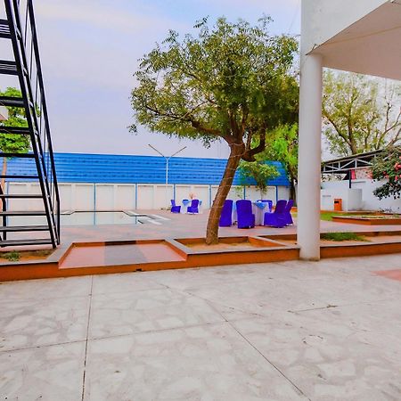 Hotel O Riders Resort Bagru Екстериор снимка